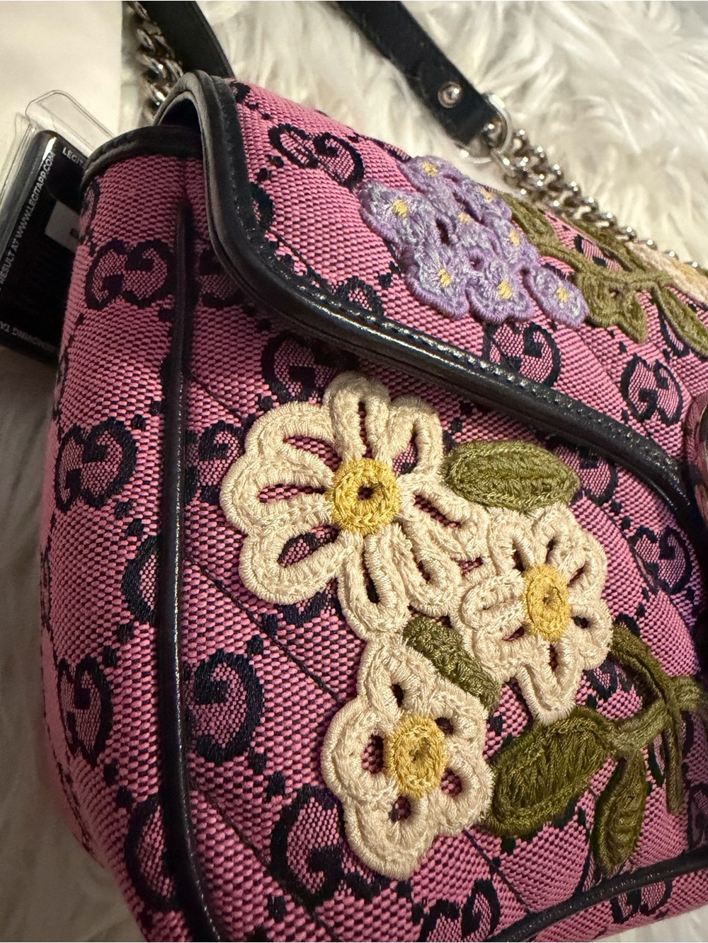 Gucci GG Marmont Floral Embroidery Quilted Shoulder Bag Limited Edition - Picture 3 of 16